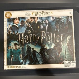 NWT Wizarding World Harry Potter 1,000 piece jigsaw puzzle